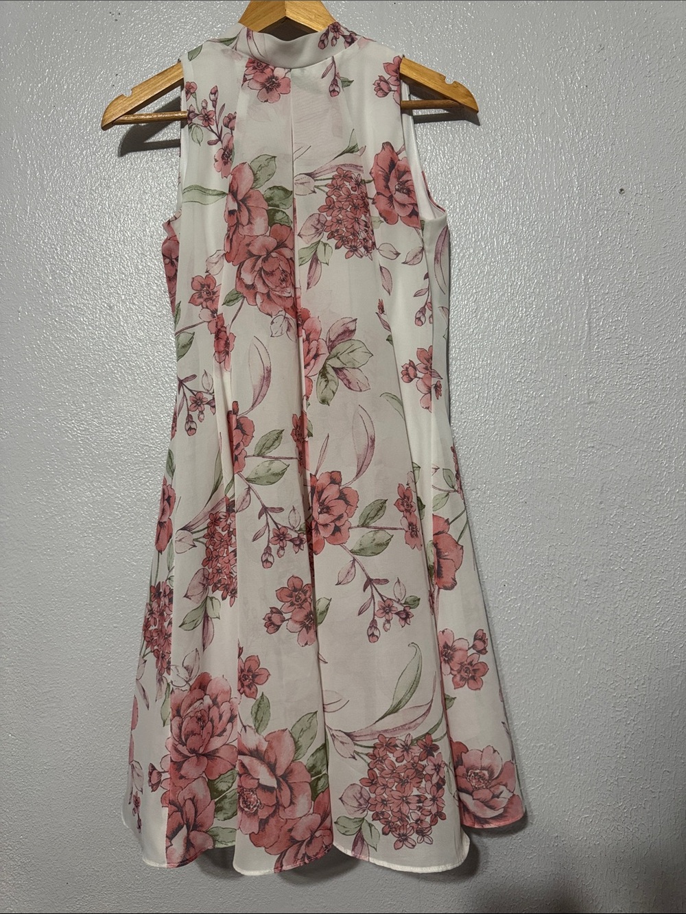 Signature by Robbie Bee Pink Ivory Floral Chiffon Mock Neck Swing Dress Size 8